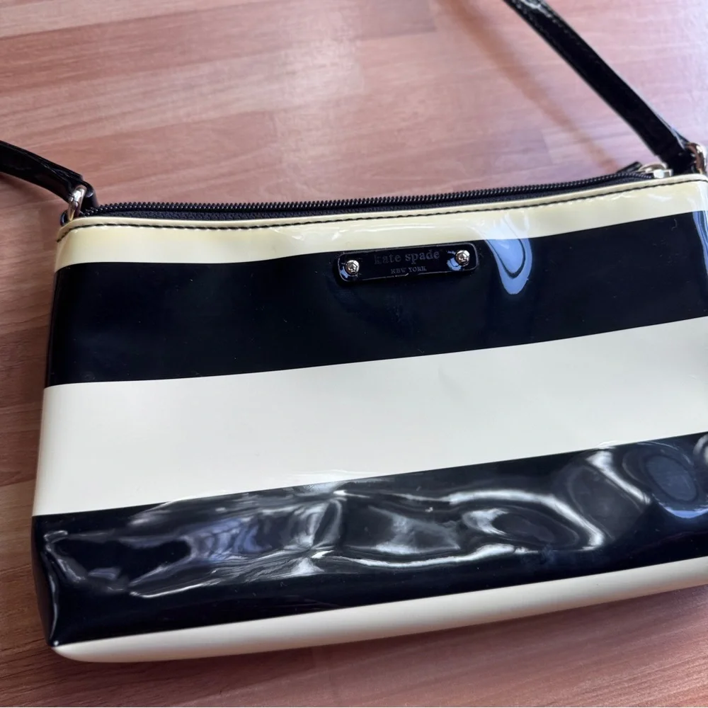 Kate spade crossbody